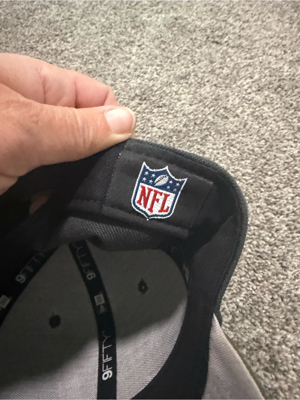 Washington Commanders hat - Picture 5 of 5